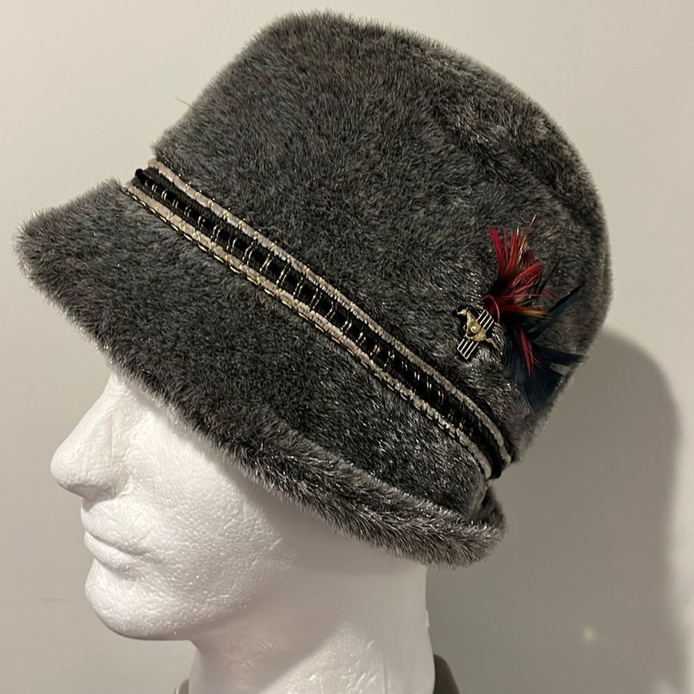 Tyrollean Alpine Oktoberfest German Gray Fake Fur Ear Muff Cap Hat Ford Mustang